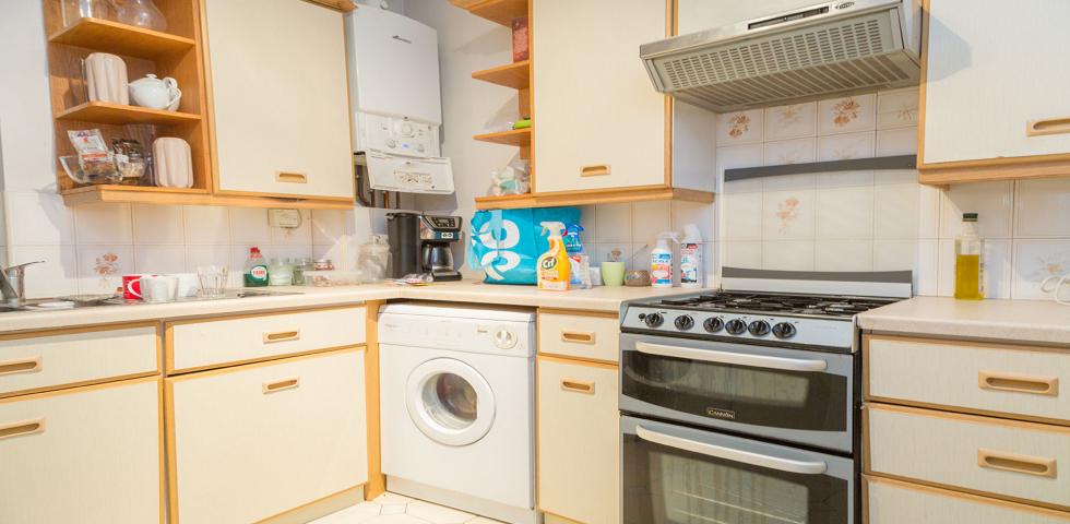 			NEW INSTRUCTION, 2 Bedroom, 1 bath, 1 reception Flat			 Clarendon Road, NOTTING HILL 
